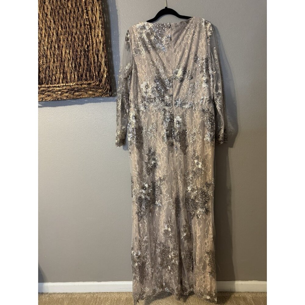 Mac Duggal Taupe 67539 Sequin V-Neck Long Sleeve Formal Gown Dress NEW - Picture 6 of 15